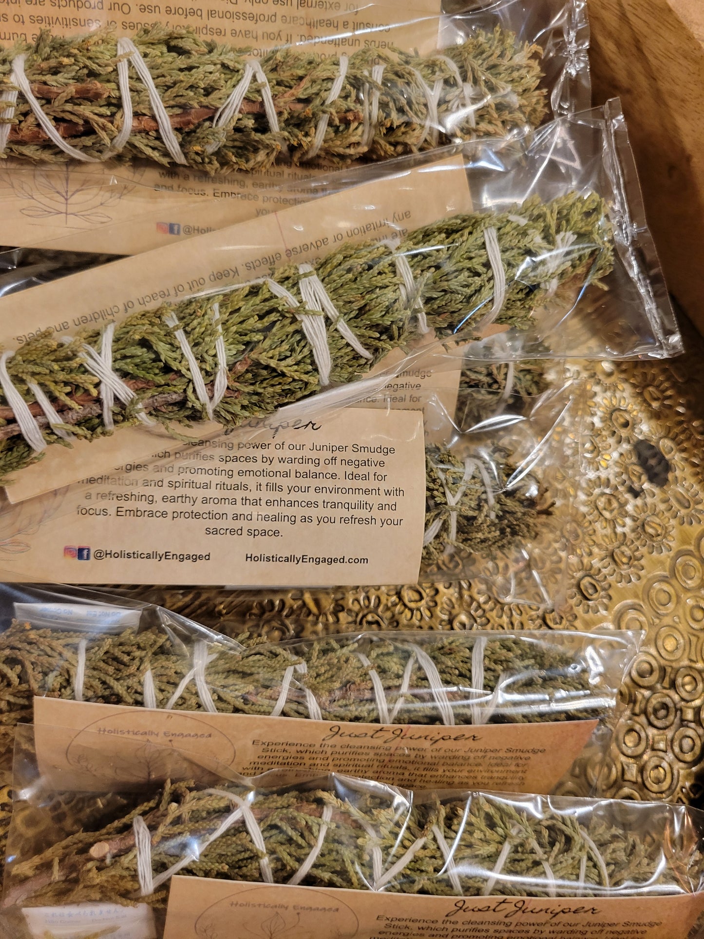 Just/Ashe Juniper Smudging Stick | Clearing Stagnant Energy